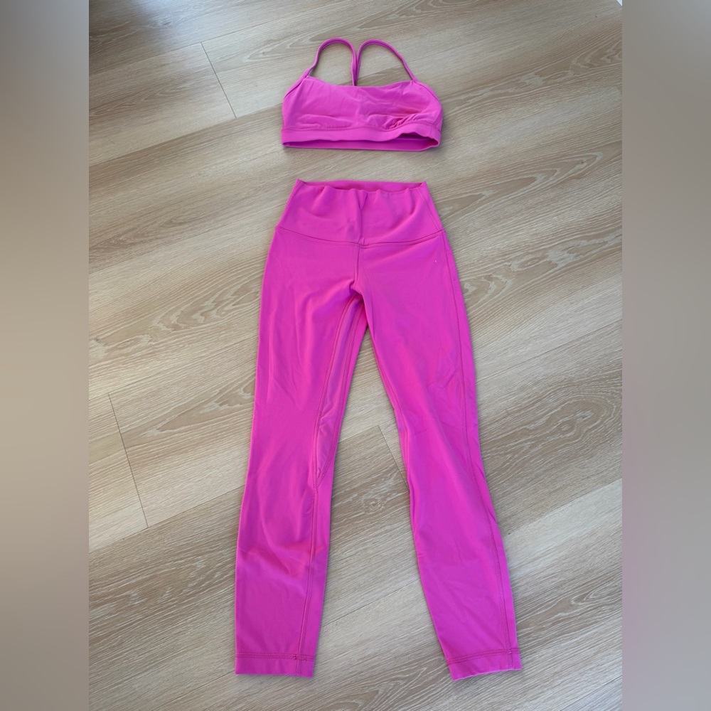 Lululemon Athletica Pink Leggings and Bra Set